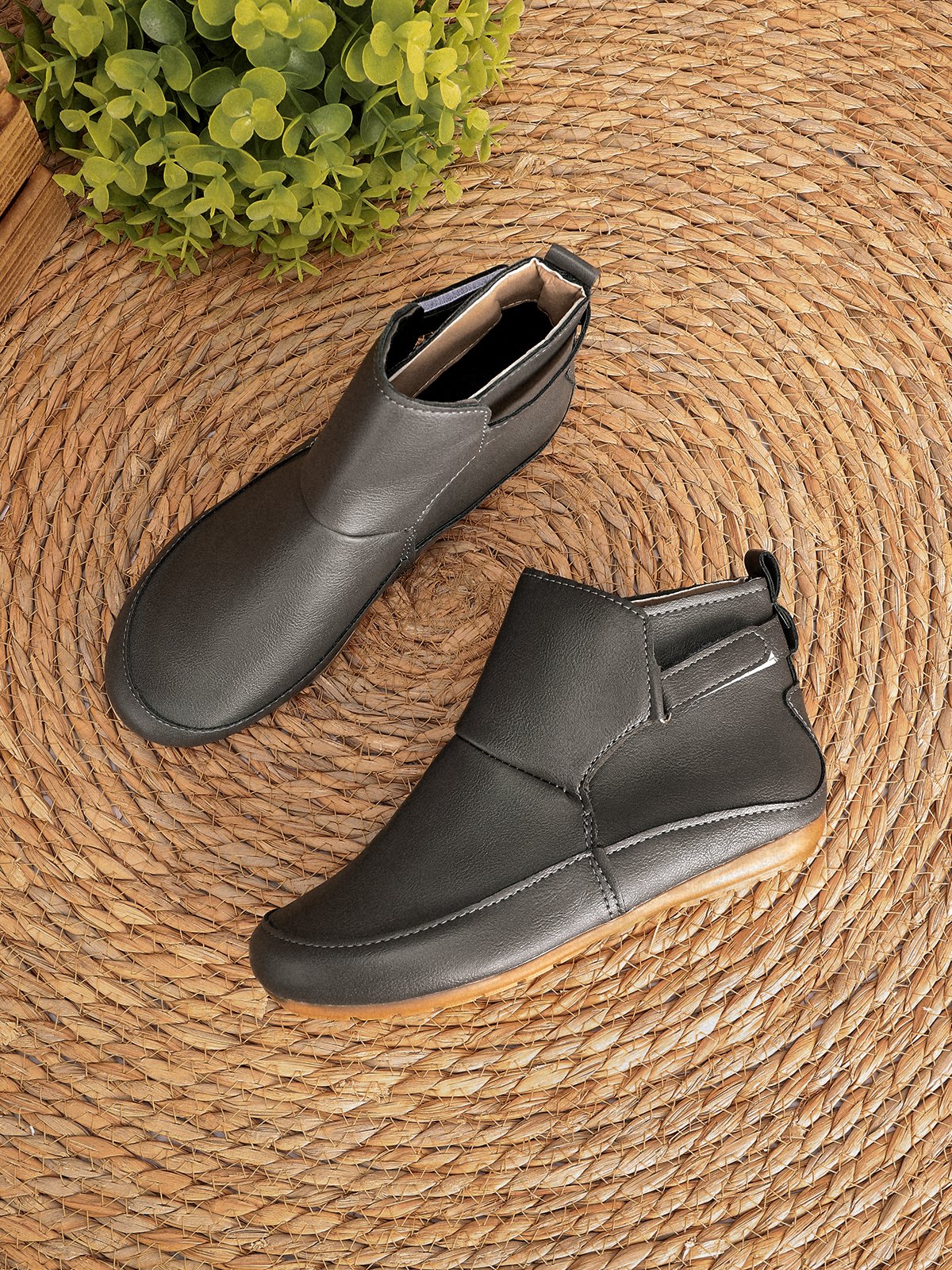 Flacher PU-Stiefel Atmungsaktiv Abriebfest Klettverschluss Noracora