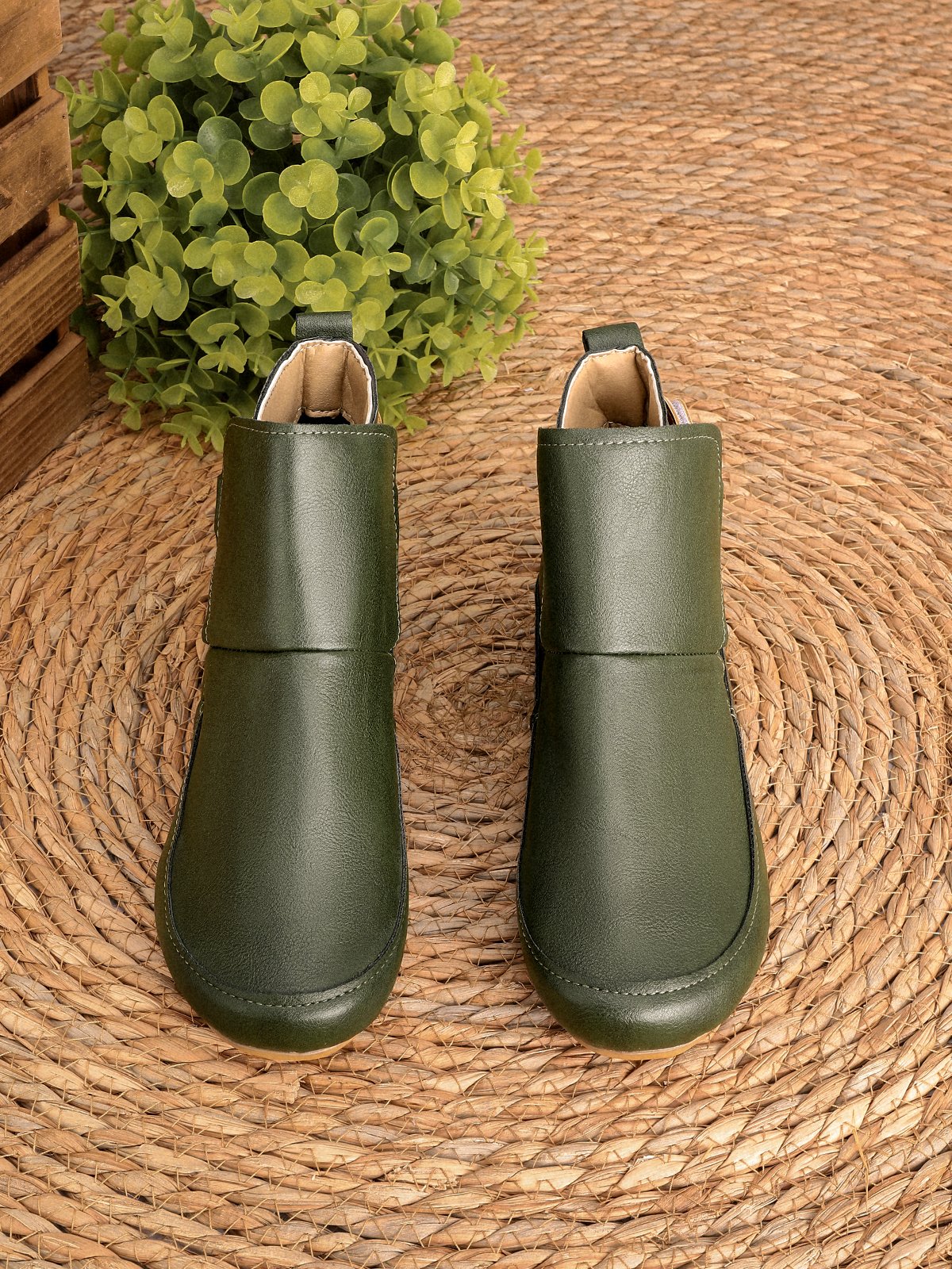 Flacher PU-Stiefel Atmungsaktiv Abriebfest Klettverschluss Noracora