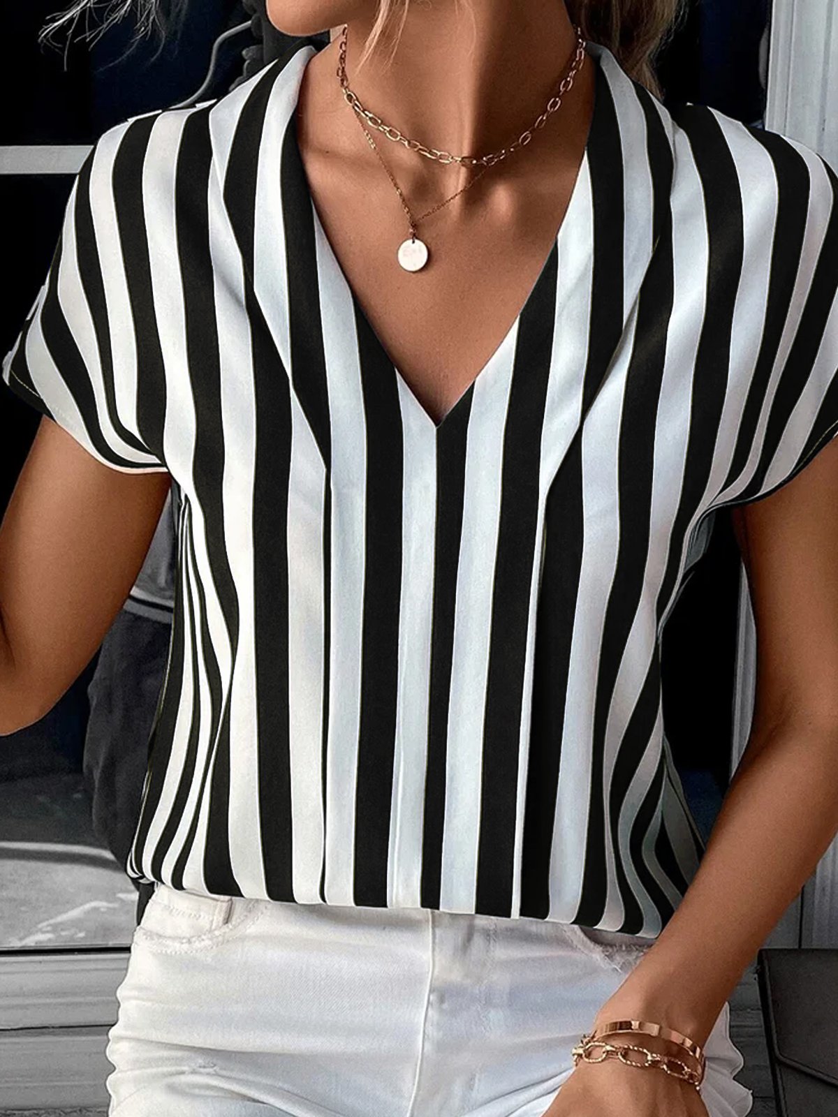 Streifen Print Bluse mit V-Ausschnitt Elegant Büro Style für Damen 2023 Noracora