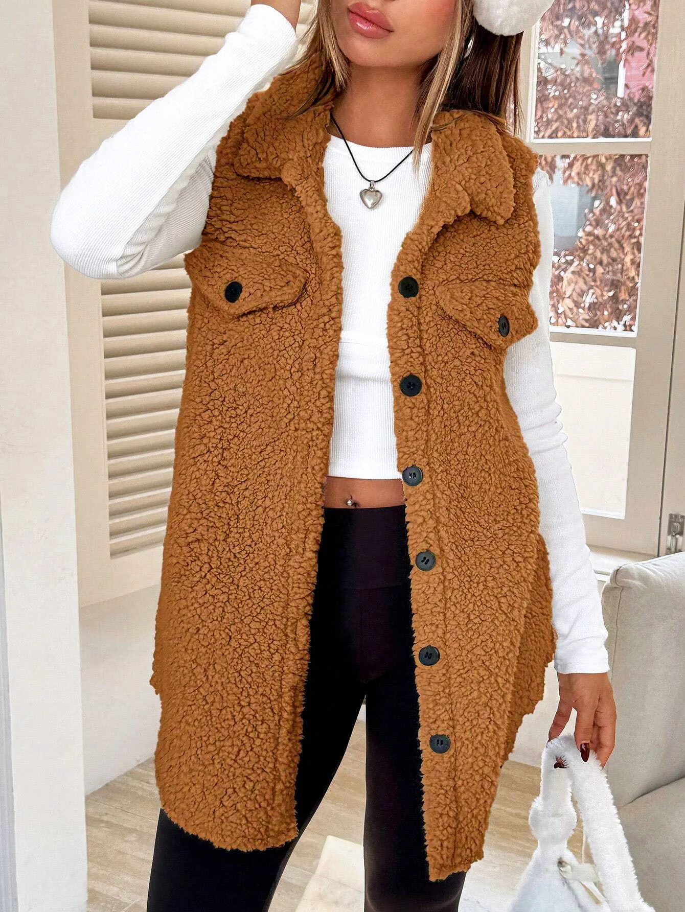 Damen Herbst und Winter Revers Geknöpft Plüsch Tanktop Jacke Weit Temperament Pendeln Nachahmung Lammfell