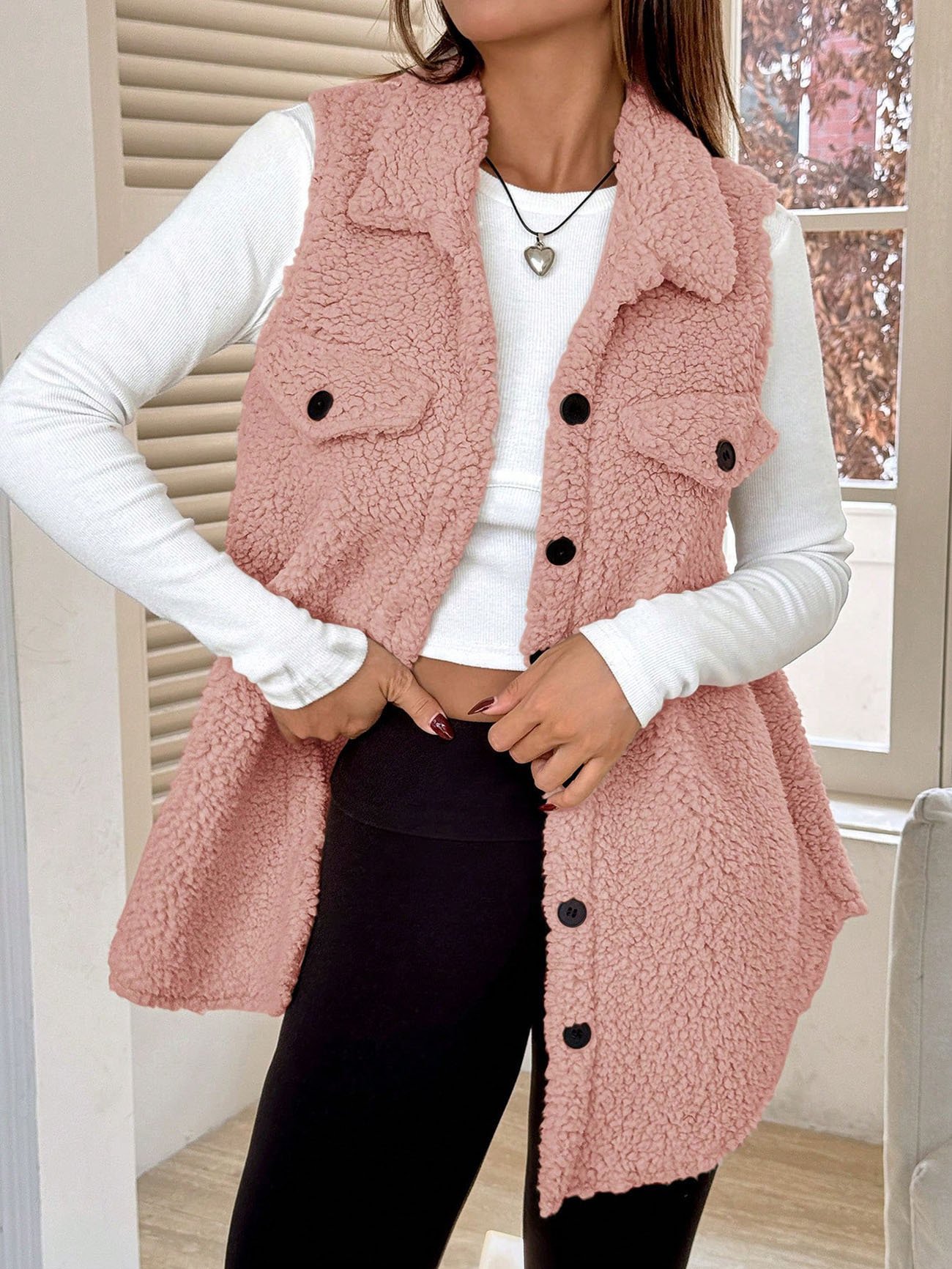 Damen Herbst und Winter Revers Geknöpft Plüsch Tanktop Jacke Weit Temperament Pendeln Nachahmung Lammfell