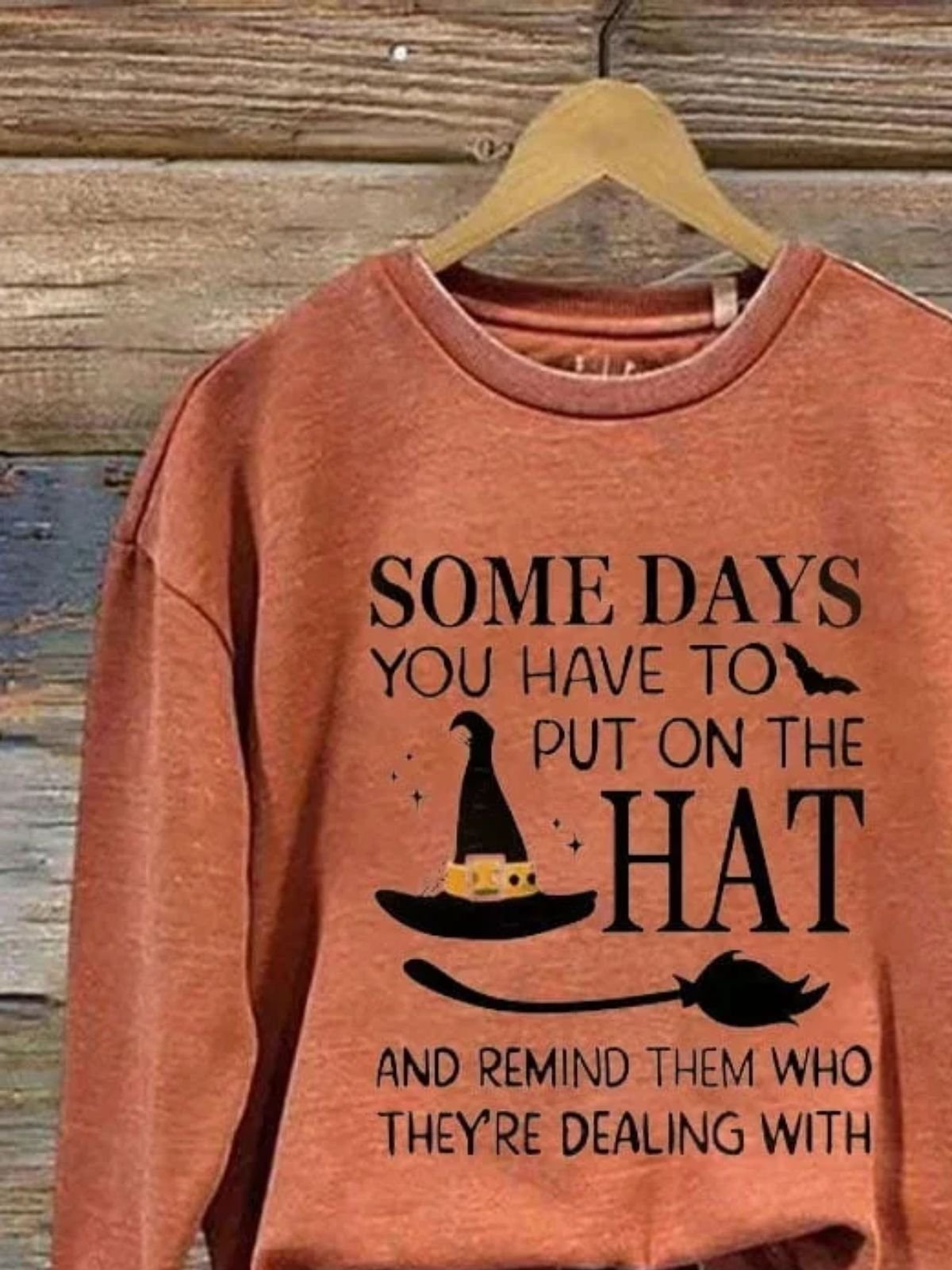 Retro Rundhals Halloween (Halloween Hut) Sweatshirt