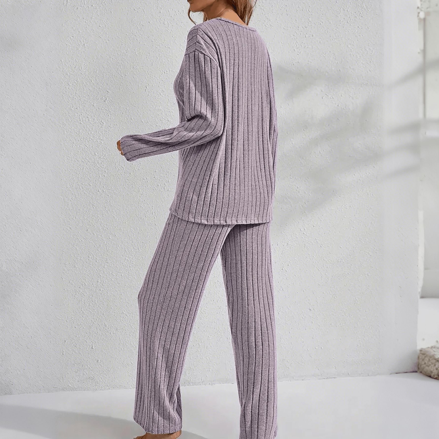Herbst und Winter Warm Helllila Gestrickt V-Ausschnitt Knopf Strickjacke Gerippt Langarm Hose Zuhause gut schlafen Zweiteiliges Set