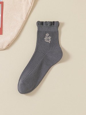 Baumwolle Stickerei Schweißabsorbierend Modisch japanisch Stil Süß Pilz Spitze Mittelrohr Damen Socken Atmungsaktiv Haufen Socken