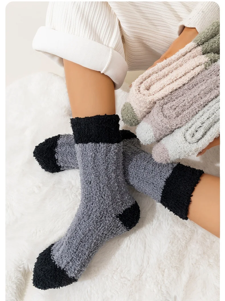 Korallenfarbe Vlies Mitte der Wade Socken Herbst und Winter Damen Zuhause Warm mit Vlies-Futter Dick Plüsch Socken für Etagen