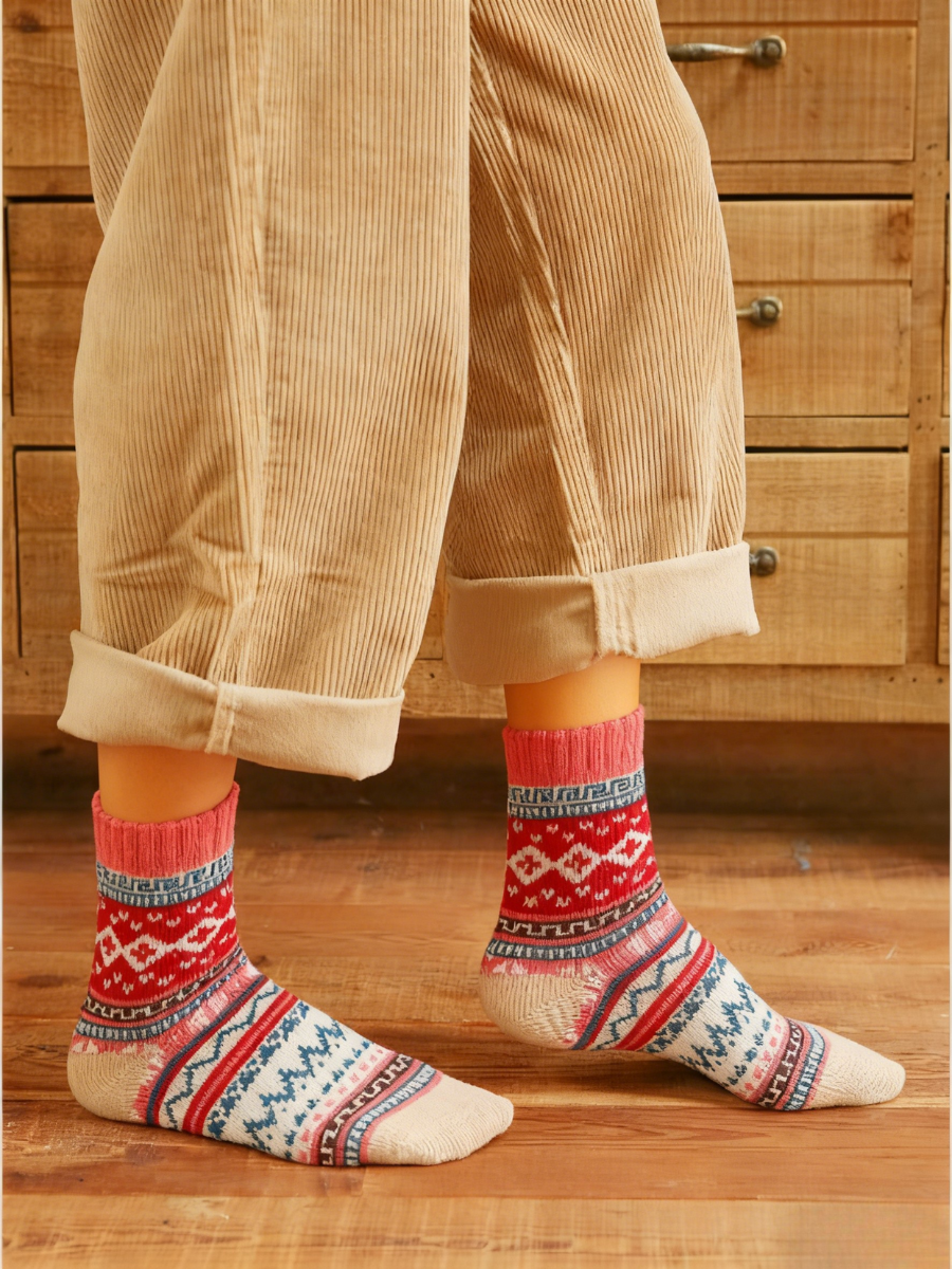 Blockabsatz Stricken Dick Warm Mitte der Wade Socken Mit Ethnisch Retro Geometrisch Muster