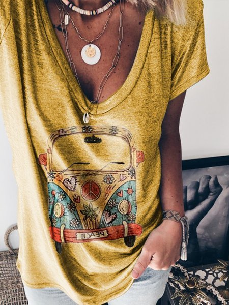 Gemustertes T-Shirt mit V-Ausschnitt