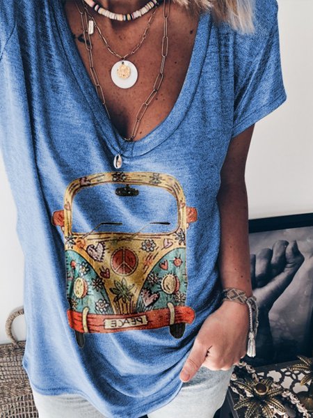 Gemustertes T-Shirt mit V-Ausschnitt