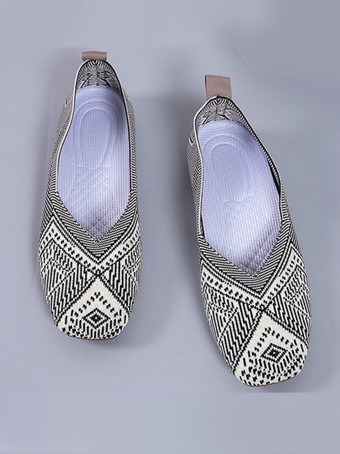 Damen Geometrisch Alle Jahreszeiten Ethnisch Rutschfest Flach Geschlossen Textil Gummi Flache Schuhe Slippers