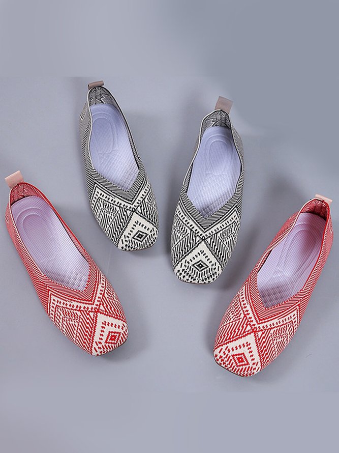 Damen Geometrisch Alle Jahreszeiten Ethnisch Rutschfest Flach Geschlossen Textil Gummi Flache Schuhe Slippers