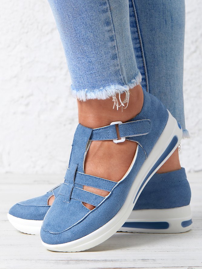 Ausgehöhlt Geflochten Haken und Schleife Sportsandalen