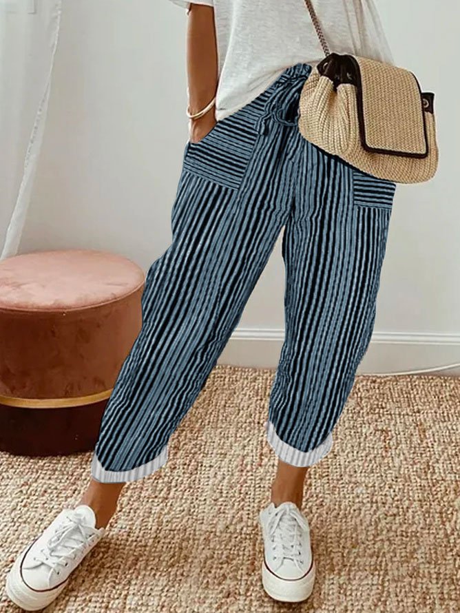 Lässige Freizeithose mit Abstrakten Streifen Noracora