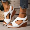 Retro Unifarben Verstellbare Schnalle Blockabsatz Peep-Toe-Sandalen